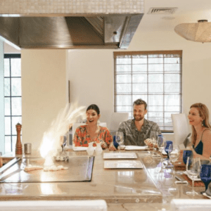 Desde Los Platos Gourmet Servidos En Ventanas Y Palazzo Hasta Los Sabores Locales De Spices En Playa Del Carmen, Mexico