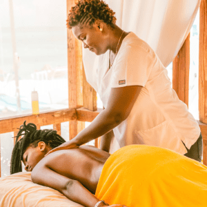 El Royal Decameron Montego Beach Resort Está Orientado Principalmente A Parejas Y Familias Que Buscan Unas Vacaciones Relajantes En Un Entorno Caribeño