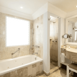 Como Camas Extragrandes O Dobles En Mexico, Playa Del Carmen, Caribe