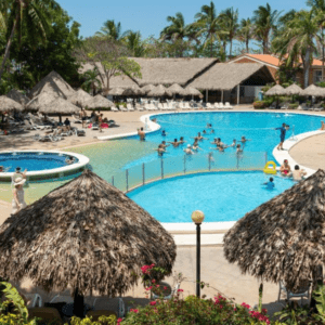 Nunca Te Aburrirás Durante Tu Estancia En Este Magnífico Resort En Costa Rica, Tamarindo, America Central