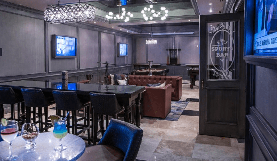 Registro De Entrada Y Salida Exprés En Mexico, Playa Del Carmen, Caribe