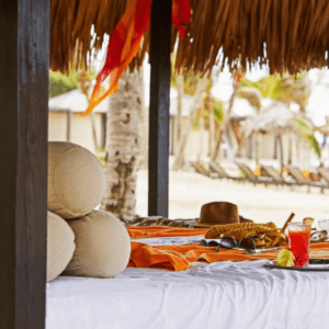 ¡déjate Seducir Por El Encanto Y La Elegancia De Este Resort!
