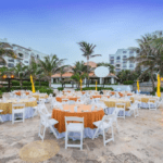 Con Sus Amplios Terrenos Frente Al Mar En Fiesta Americana Condesa En Mexico, Cancun, America Del Norte