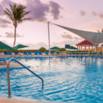 Imagina Despertar Con Vistas Panorámicas Al Mar Caribe En Cancun, Mexico