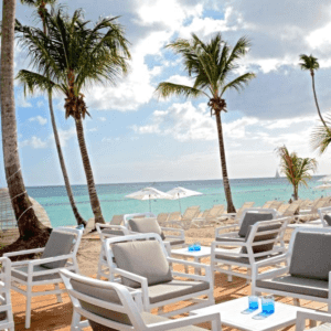 La Temática Del Resort Se Centra En Ofrecer Una Experiencia De Lujo Y Confort En Un Entorno Caribeño En Catalonia Royal La Romana