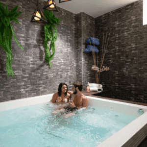 Las Familias Pueden Disfrutar De Las Piscinas Infantiles En Republica Dominicana, Sosua, Caribe