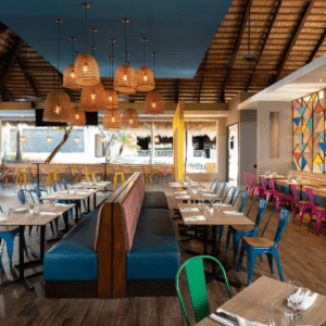 Los Bares Del Resort Proporcionan Una Excelente Selección De Bebidas