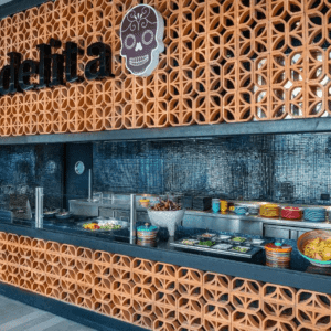 Los Restaurantes Incluyen El Gran Caribe (exclusivo Para Huéspedes Privileged) Que Sirve Cocina Local E Internacional En Catalonia Grand Costa Mujeres En Mexico, Cancun, America Del Norte
