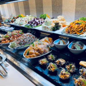 Desde Los Sabores Auténticos Italianos Hasta La Frescura De Los Mariscos Servidos En La Playa