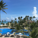 Disfrutando De Un Desayuno Variado Y Delicioso Mientras La Brisa Caribeña Acaricia Tu Rostro En Ocean Blue Sand Beach Resort En Republica Dominicana, Punta Cana, Caribe