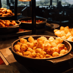 El Bar Del Hotel Ofrece Una Amplia Selección De Bebidas