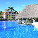 El Resort Logra Equilibrar La Sensación De Espacio Y Privacidad