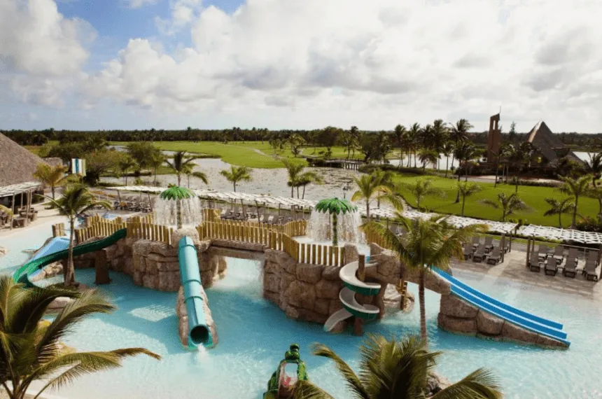Lo Que Lo Convierte En Un Destino Ideal Para Aquellos Que Buscan Disfrutar De Unas Vacaciones Completas Sin Necesidad De Salir Del Resort