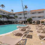 Y Una Recepción 24 Horas Donde Se Habla Inglés En Whala Bávaro En Republica Dominicana, Punta Cana, Caribe