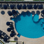 Con Su Amplia Gama De Instalaciones Y Servicios En Cancun, Mexico