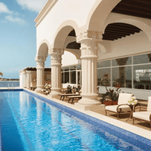 El Hyatt Zilara Cancun Es Un Resort Grande Que Ofrece Una Atmósfera íntima Y Exclusiva Gracias A Su Diseño Y La Atención Personalizada De Su Personal En Cancun, Mexico