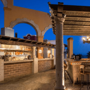 El Gimnasio Completamente Equipado Permite A Los Huéspedes Mantenerse En Forma Durante Sus Vacaciones