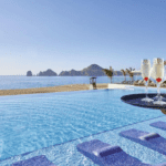 Las Cuatro Piscinas Al Aire Libre