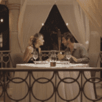 Los Bares Del Hotel Proporcionan Una Selección De Cócteles Y Bebidas Refrescantes