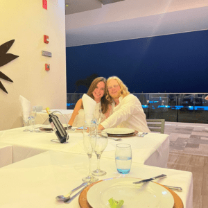 Parejas Y Sólo Adultos Son Los Huéspedes Típicos