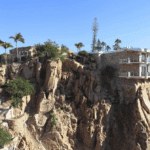 Sandos Finisterra Es Un Hotel Grande Que Cuenta Con Una Infraestructura Impresionante Y Una Capacidad Para Acomodar A Un Gran Número De Huéspedes