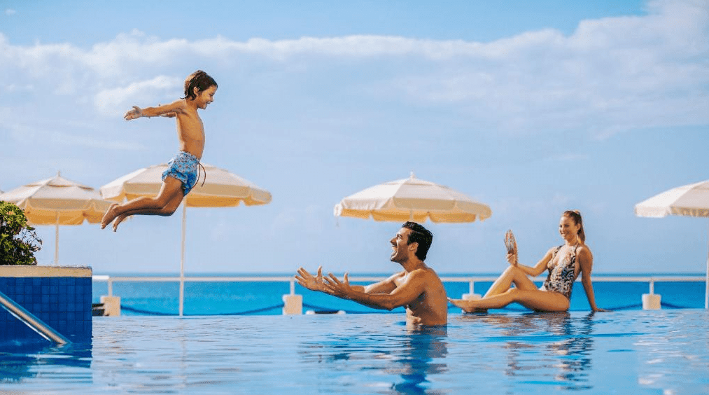 Hay Una Sala De Juegos