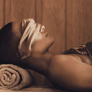 Sus Dos Piscinas Son El Alma De Este Refugio: Una En La Azotea Con Vistas Panorámicas Al Mar Caribe Y Otra Climatizada Cubierta Para Aquellos Que Prefieren Un Ambiente Más íntimo