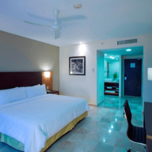 El Famoso Malecón De Puerto Vallarta