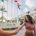 Es Ideal Para Grupos De Amigos Que Desean Disfrutar De Las Instalaciones Del Hotel Y La Vida Nocturna De Playa Del Carmen