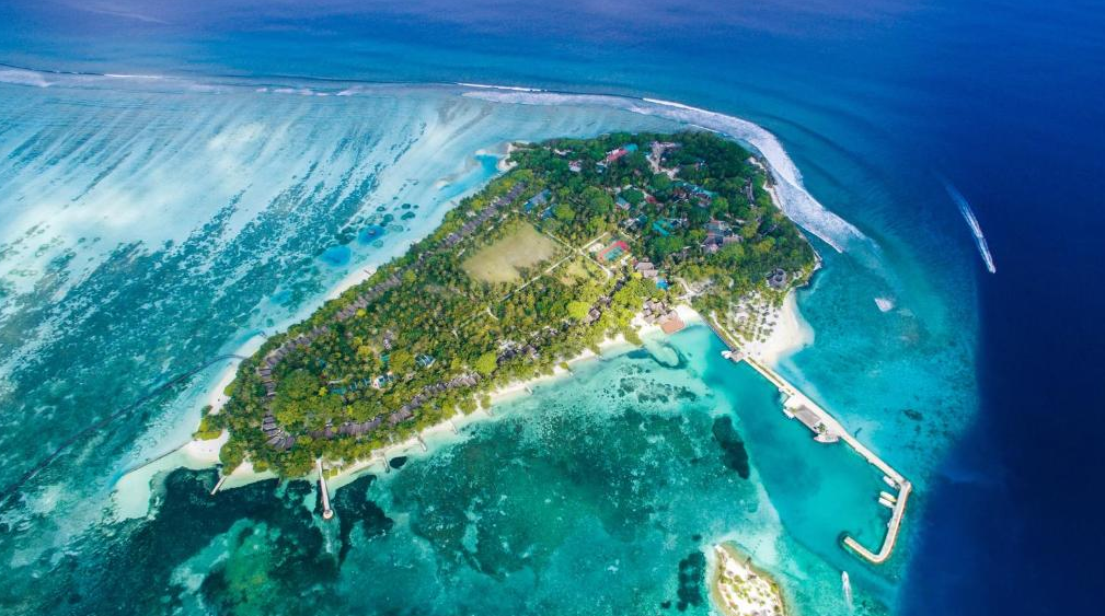 Sin Alejarse Demasiado De La Comodidad Del Aeropuerto En Adaaran Select Huduran Fushi