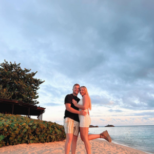 Este Espacio Es Un Refugio Para Quienes Desean Vivir El Amor Sin Distracciones En Keyonna Beach